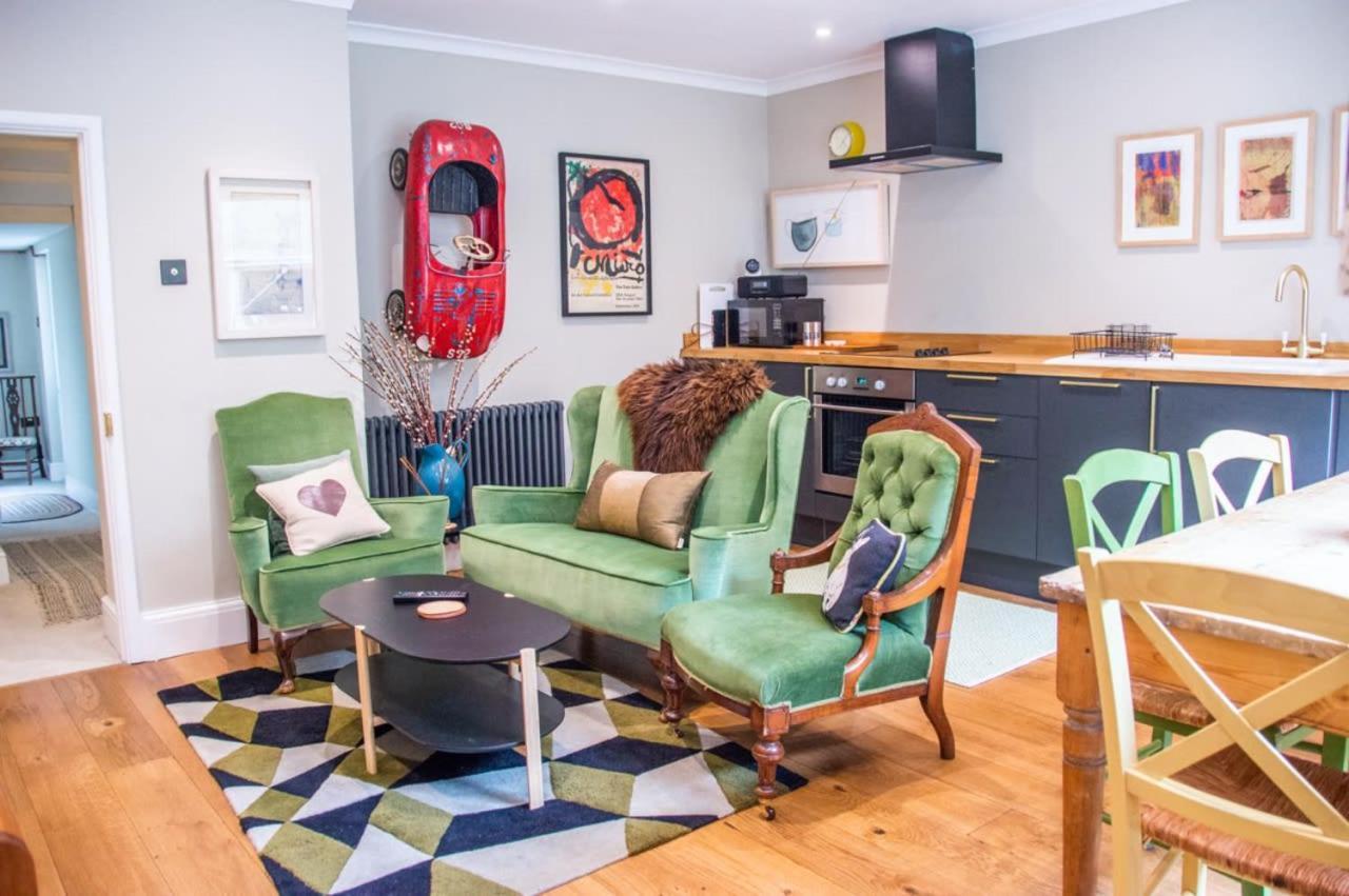 Unique 2 Bed In The Heart Of Bath With Parking Apartment ภายนอก รูปภาพ