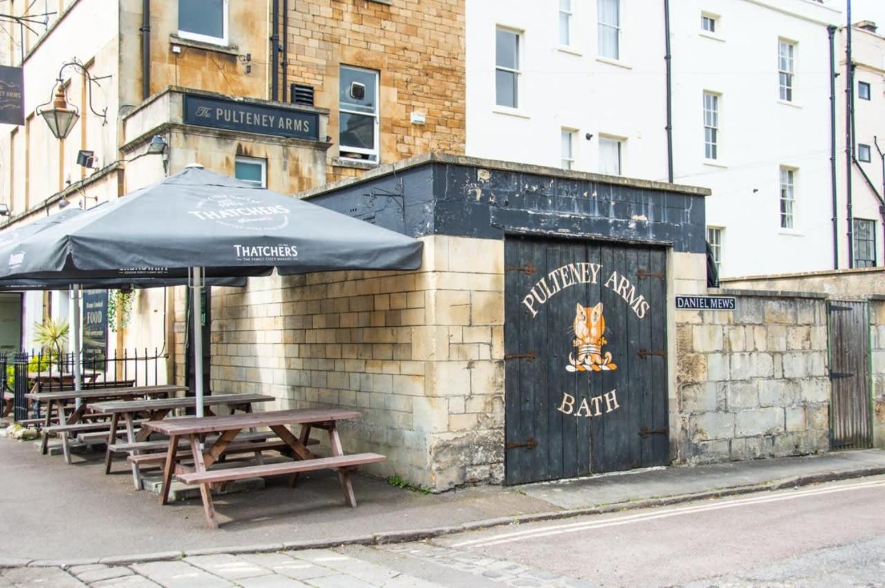 Unique 2 Bed In The Heart Of Bath With Parking Apartment ภายนอก รูปภาพ
